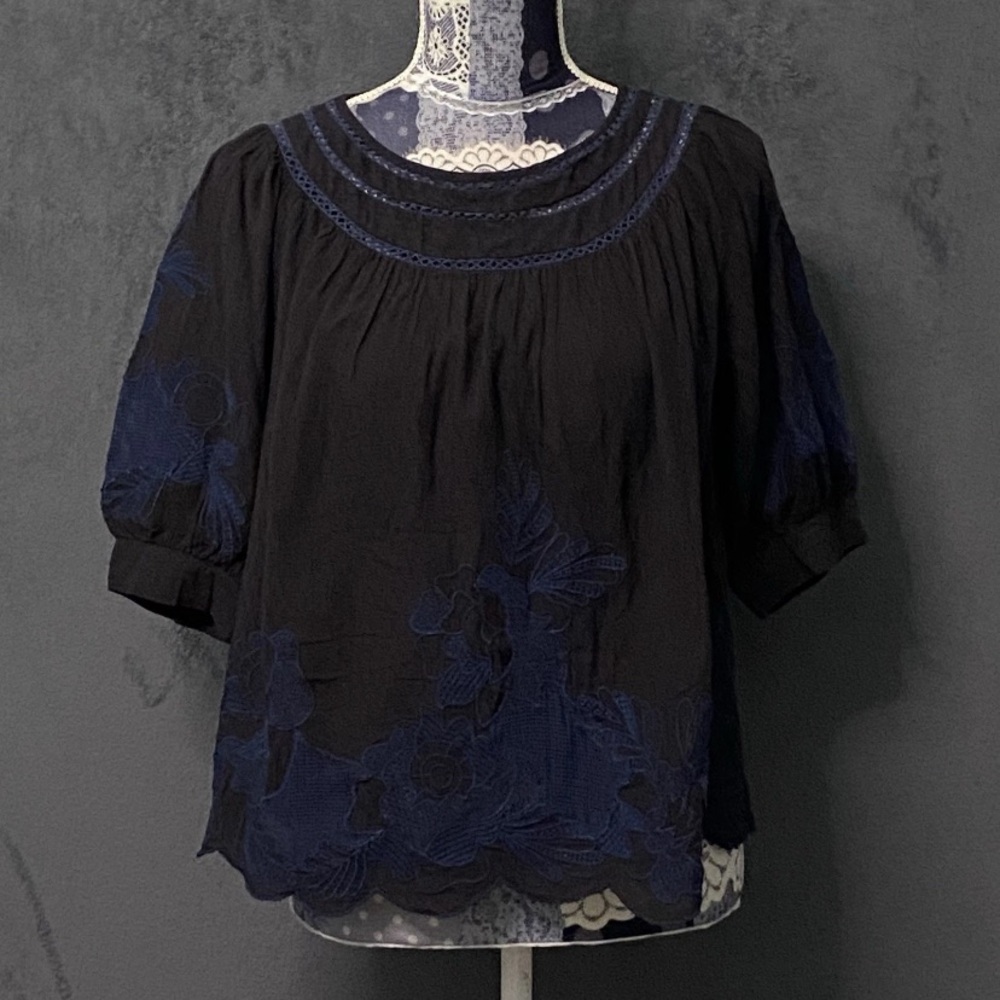 Free People Blouse Womens 6 Puff Sleeve Black Embroidered Keyhole Peasant Top